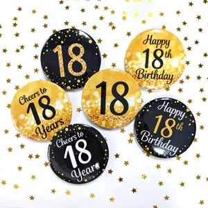 Vista dettagliata di spille in latta nere e dorate per il 18° compleanno, decorazioni.