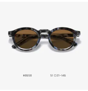 Vintage round frame polarized sunglasses for women and men, stylish tortoise design.