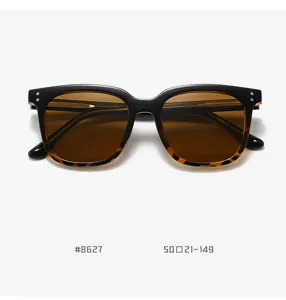 Stylish large frame sunglasses with gradient tortoise shell and black design for daily wear.