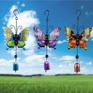 Carillon de vent papillon en métal coloré décoration de jardin en verre pour extérieur.