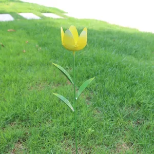 Metal tulip garden stake iron flower outdoor lawn decoration yard ornament plant stake decor