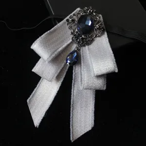 Men vintage silver velvet bow tie with dark blue crystal rhinestone pendant for wedding suit.