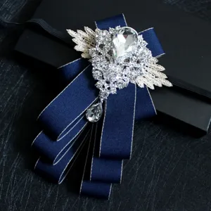 Nœud Papillon en Strass pour Hommes Style Britannique Nœud en Tissu Orné de Strass Fête de Mariage Costume Formel Cravate