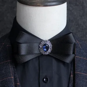 Schwarze Herren Fliege mit vintage blauem Strassstein für feierliche Hochzeitsanzüge.
