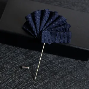 Mens Suit Pocket Square And Brooch Set Foldable Fabric Boutonniere Wedding Business Suit Lapel Pin Suit Accessories