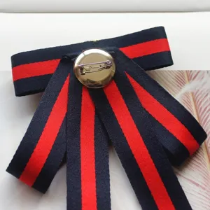 Elegante broche noeud papillon uniforme JK, ruban rayee classique pour mode femme.