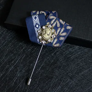 Broche Vintage pour Hommes Alliage Tissu Strass Camée Épinglette de Revers Costume Chemise Col Corset Badge Mode Bijou Cadeau