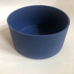 Hotte de protection en silicone bleu fond antidérapant pour bouteille d'eau 85mm