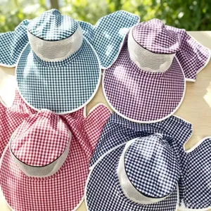Plaid sun hat with wide brim and neck flap, breathable mesh outdoor UV protection hat.