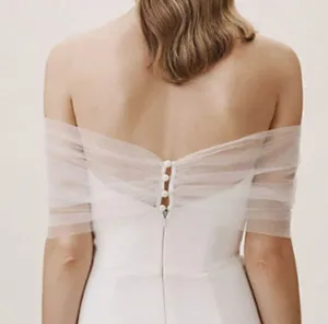 Bridal off-the-shoulder sheer tulle shawl wedding wrap with pearl buttons for women.