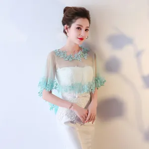 Cape de mariage en dentelle d'été châle filet poncho robe de mariée accessoire bleu.
