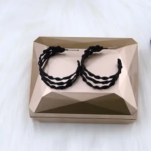 Black multi-layer wavy hoop earrings for women, stylish geometric design fashion jewelry