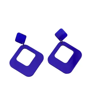 Boucles d'oreilles geometriques bleu roi ajourees mode femmes bijoux et accessoires