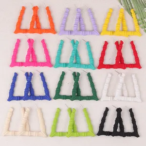 Bunte Acryl Bambus Dreieck Ohrringe Modeschmuck fuer Damen stylischer Alltagsschmuck