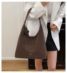 Vintage graute Wildleder Umhängetasche, große Kapazität Herbst Winter vielseitige Tote.