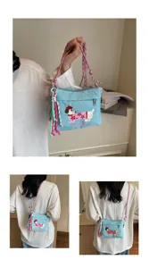 Japanischer Nylon Umhängetasche mit süßem bestickten Dackel Design und bunten Kordelgriffen.