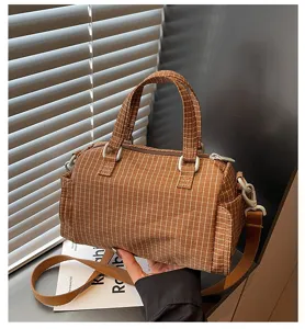 Bruine geruite schoudertas stijlvolle handtas casual crossbody tas voor dames mooi