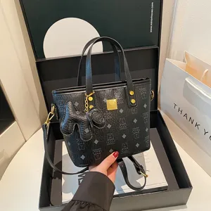 Black bucket bag for women 2025 new trendy fashion shoulder bag chic handbag with cute bear pattern