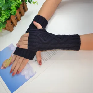 Winter knitted arm warmers fingerless gloves short cable knit sleeves warm daily wear detail 01