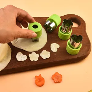 Set di 4 tagliaverdure frutta in acciaio inossidabile stampo da forno utensile cucina