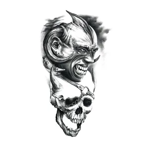 Wasserdichter temporärer Tattoo-Aufkleber mit einem detaillierten Dämonen- und Totenkopf-Design.