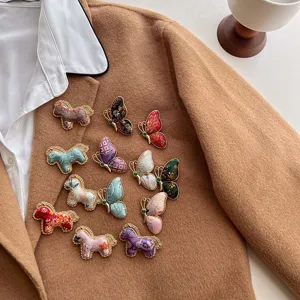 New Chinese Style National Trend Song Brocade Pony Butterfly Brooch Retro Metal Inlaid Fabric Pin Bag Clothing Accessories