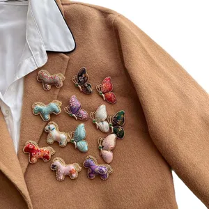 New Chinese style Song brocade pony and butterfly brooch exquisite retro clothing pin accessory