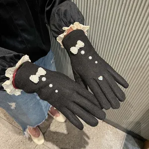 Guanti invernali in cashmere lavorato a maglia touch screen da donna con fiocchi di perle e pizzo.