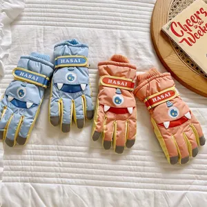 Children ski gloves waterproof warm winter thick non-slip outdoor sport gear details