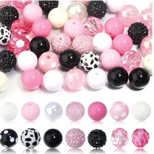 Vue détaillée de perles chunky acryliques colorées de 20mm, styles mixtes pour bijoux DIY.
