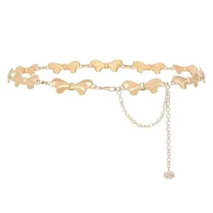 Chaine de taille elegante en metal dore avec maillons papillons et pendentif pour robe.