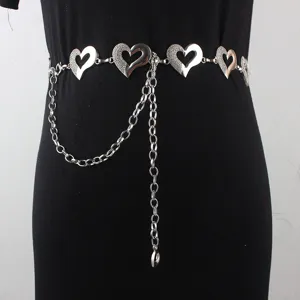 Cinturón de cadena de corazones de metal plateado para mujer, joyería de cintura.