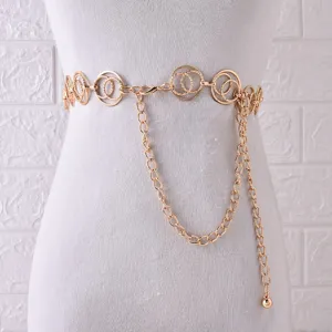 Chaîne de Taille en Métal de Mode Femmes Minimaliste Polyvalent Style Européen Grand Cercle Longue Chaîne Robe Ceinture