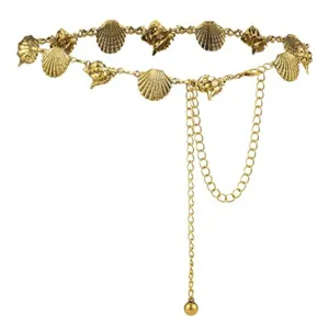 Chaîne de taille coquillage doré, corps chaîne ceinture mode robe bijoux vue de détail.