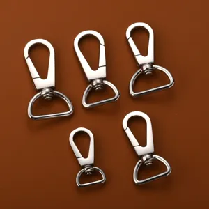 Silberne Metall Karabinerhaken Set für Taschen, Handtaschen und Schlüsselanhänger.