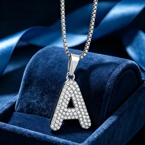Silberne Strass Buchstaben A Anhänger Halskette mit Box Kette für Damen Schmuck elegant