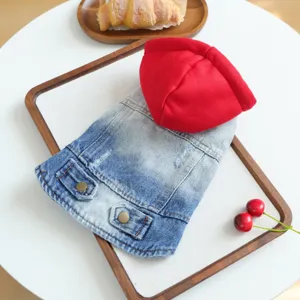 Stylish pet denim hoodie for small dogs, vintage casual puppy apparel for spring and autumn.