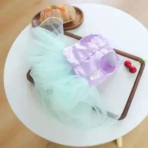 Süßes Haustier Prinzessin Tüllkleid, lila Satin Oberteil mit mintgrünem Rock für Hunde und Katzen.