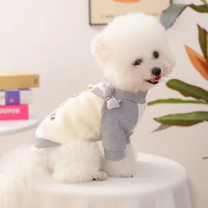 Suesse Haustier Hundepullover mit Schleife graues und beiges Farbblock Design fuer kleine Hunde
