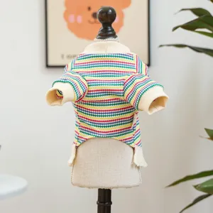 Leuke gekleurde gestreepte huisdierentrui voor kleine honden, warme gebreide puppyvest.