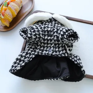 Robe pour animal de compagnie pied-de-poule avec col en peluche pour petits chiens, manteau élégant.