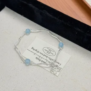 Bracelet fleur aigue-marine naturelle en argent S925, style foret frais et elegant pour femmes.