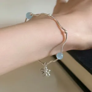 Bracelet en argent sterling 925 et aigue-marine naturelle, bijou élégant vague minimaliste.