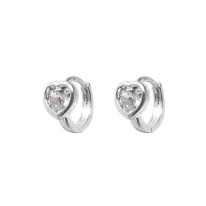 Boucles d'oreilles cœur en argent S925, petites créoles zircon, bijoux élégants femme.