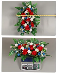 Kunstblumen Gesteck Grabschmuck rote weisse blaue Rosen künstliche Blumen Deko Trauer Deko.