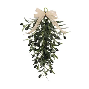 Kunstmatige olijftak druppel swag muurhangende groene plant voor thuisdecoratie deur