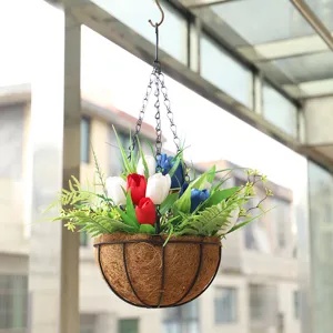 Panier suspendu de tulipes artificielles rouge blanc bleu pour décoration de jardin en vacances