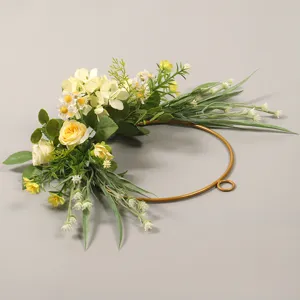Couronne de fleurs artificielles de printemps roses hortensia anneau métal déco mur porte
