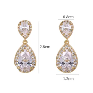 Lussuosi orecchini pendenti in zircone a forma di pera da donna, eleganti gioielli in cristallo.