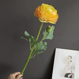 Artificial 2-head ranunculus flower simulation floral decor for home photography props.
